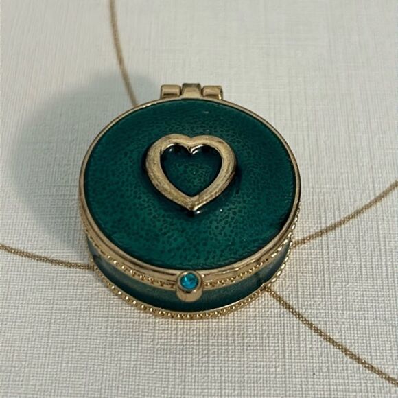 January birthstone jewelry box - Picture 1 of 4